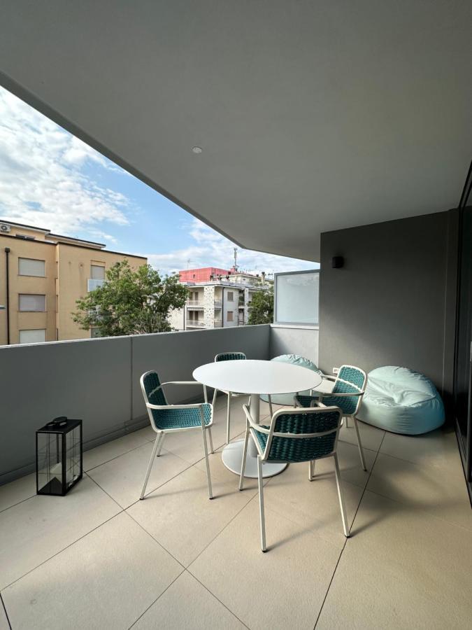 Aparthotel Zefiro Com Design, Large Terrace, Bike, Near Beach And Thermal Grado Exterior foto