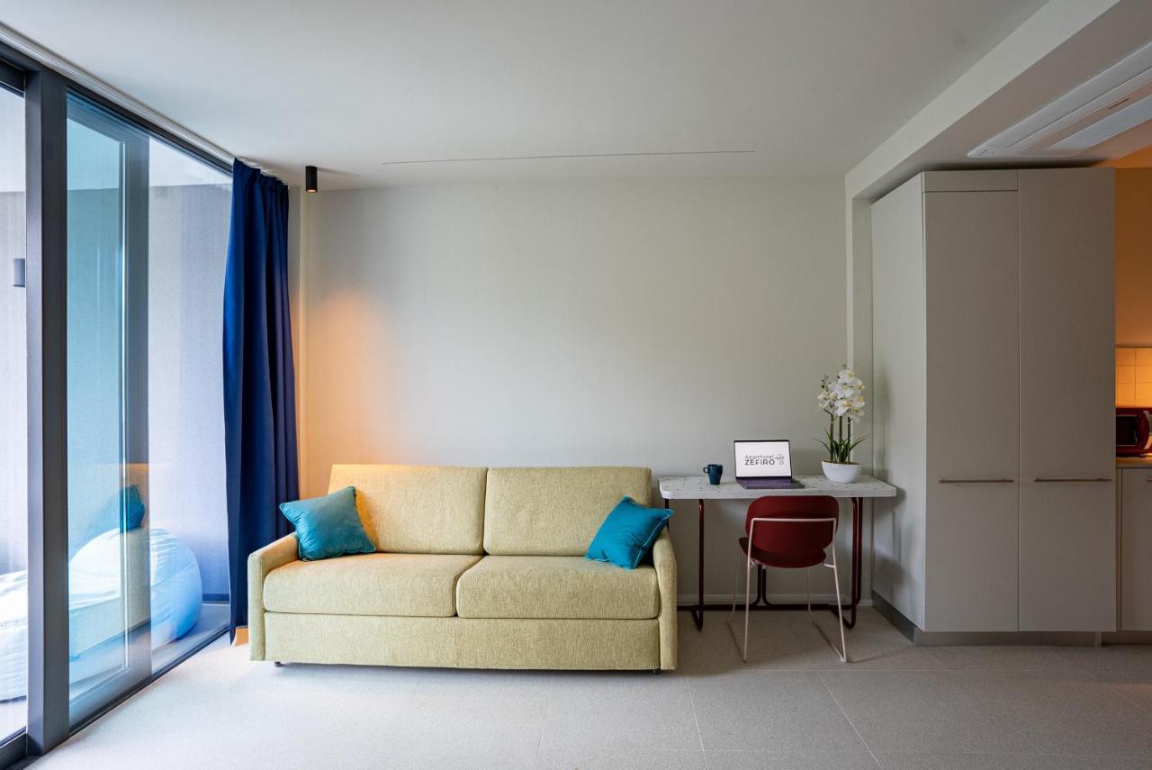 Aparthotel Zefiro Com Design, Large Terrace, Bike, Near Beach And Thermal Grado Exterior foto
